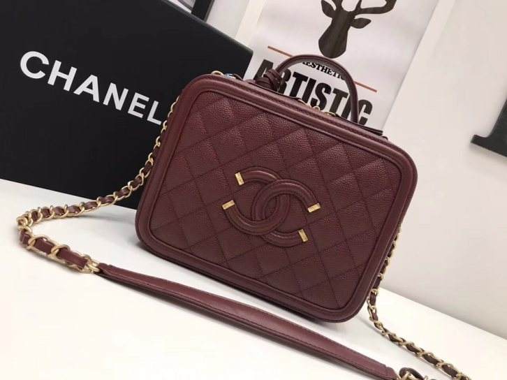 哪個(gè)國(guó)際快遞可以寄仿牌包包到美國(guó)？怎么收費(fèi)？